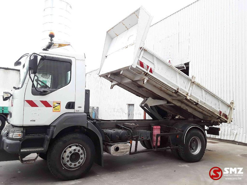 Renault Kerax 260 lames 124km pneus parfait - Camion benne: photos 5 Renault Kerax 260 lames 124km pneus parfait - Camion benne: photos 5