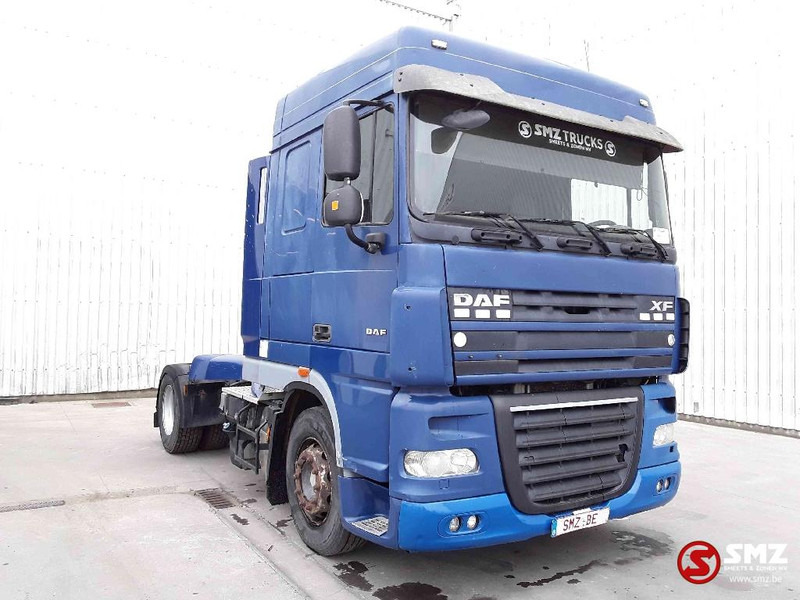 DAF 105 XF 460 spacecab manual - Tracteur routier: photos 1 DAF 105 XF 460 spacecab manual - Tracteur routier: photos 1