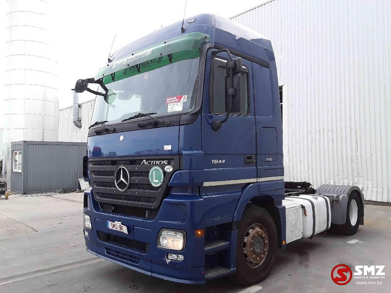 Mercedes-Benz Actros 1844 3 pedals retarder - Tracteur routier: photos 3 Mercedes-Benz Actros 1844 3 pedals retarder - Tracteur routier: photos 3