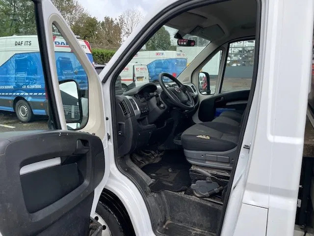 Fiat Ducato 250 - Fourgon utilitaire: photos 5 Fiat Ducato 250 - Fourgon utilitaire: photos 5