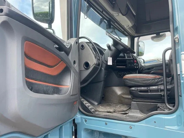 DAF XF 460 FT Euro6 - Tracteur routier: photos 4 DAF XF 460 FT Euro6 - Tracteur routier: photos 4