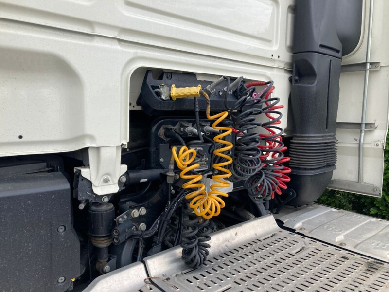 DAF XF 460 FT SSC Euro6 - Tracteur routier: photos 5 DAF XF 460 FT SSC Euro6 - Tracteur routier: photos 5