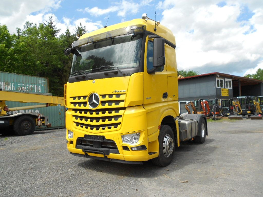 Mercedes-Benz AROCS 1845 - Tracteur routier: photos 4 Mercedes-Benz AROCS 1845 - Tracteur routier: photos 4