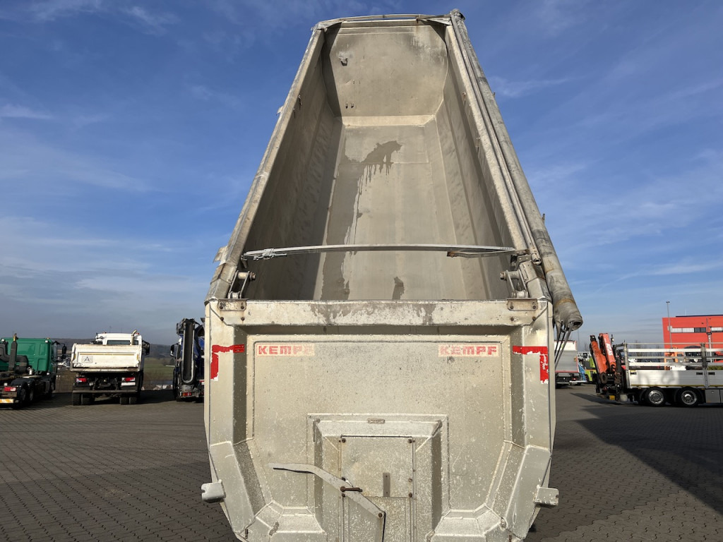 Kempf SKM 35/3 Mulde Liftachse 28 cbm - Semi-remorque benne: photos 4 Kempf SKM 35/3 Mulde Liftachse 28 cbm - Semi-remorque benne: photos 4