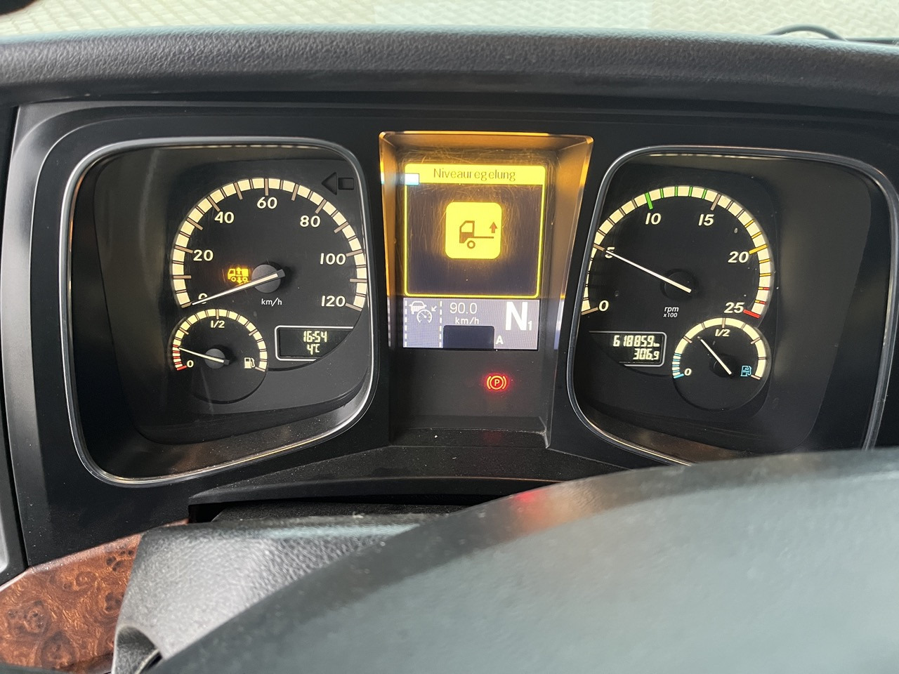 Camion plateau, Camion grue Mercedes-Benz Actros 2545 6x2 EFFER Atlas 265-A6 Lenk- Liftachse: photos 6 Camion plateau, Camion grue Mercedes-Benz Actros 2545 6x2 EFFER Atlas 265-A6 Lenk- Liftachse: photos 6