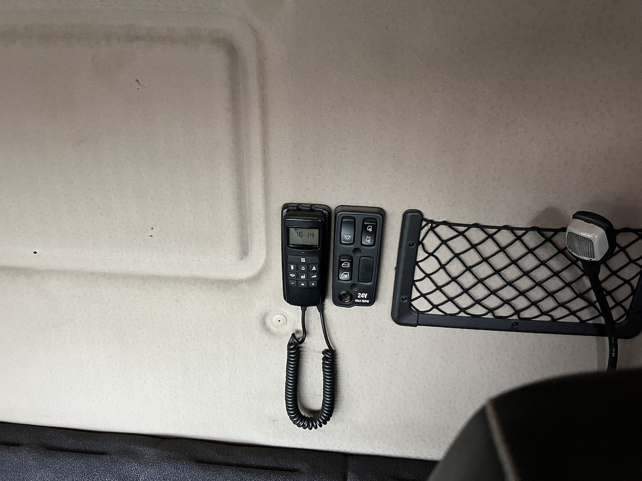 Scania R440 6x2  Hiab 166 E-5 HiDuo | AHK | Lenk-Lift A. - Camion à rideaux coulissants, Camion grue: photos 3 Scania R440 6x2  Hiab 166 E-5 HiDuo | AHK | Lenk-Lift A. - Camion à rideaux coulissants, Camion grue: photos 3