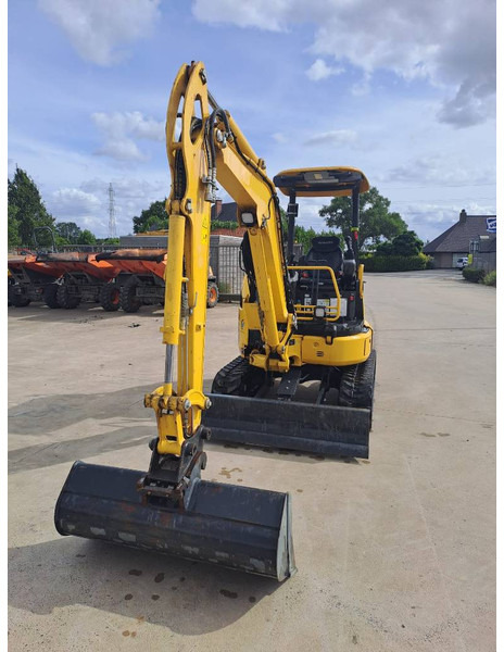 Mini pelle Komatsu PC33E-6: photos 8 Mini pelle Komatsu PC33E-6: photos 8