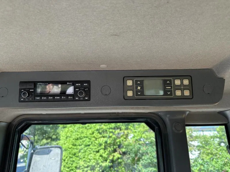 Chargeuse sur pneus neuf Hyundai HL730-9A 4X4 Radlader Mulch-/Klappschaufel KLIMA A HL730-9A 4X4 Radlader Mulch-/Klappschaufel KLIMA A/C: photos 19