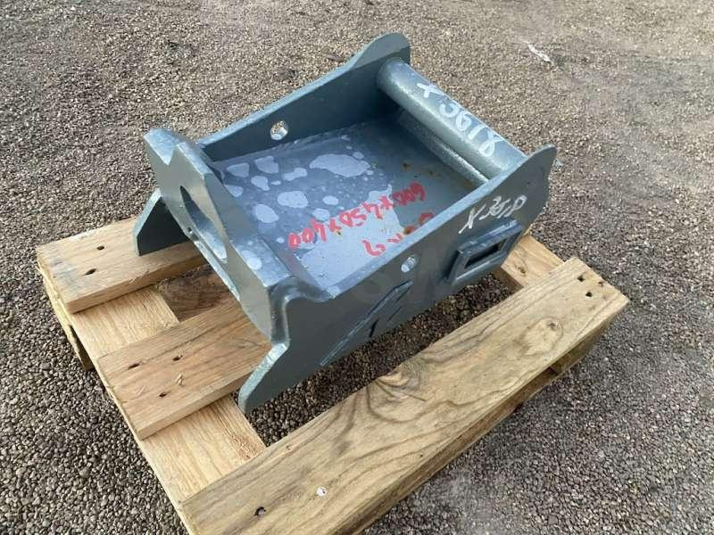 ARDEN EQUIPMENT QA10 - Attache rapide: photos 1 ARDEN EQUIPMENT QA10 - Attache rapide: photos 1