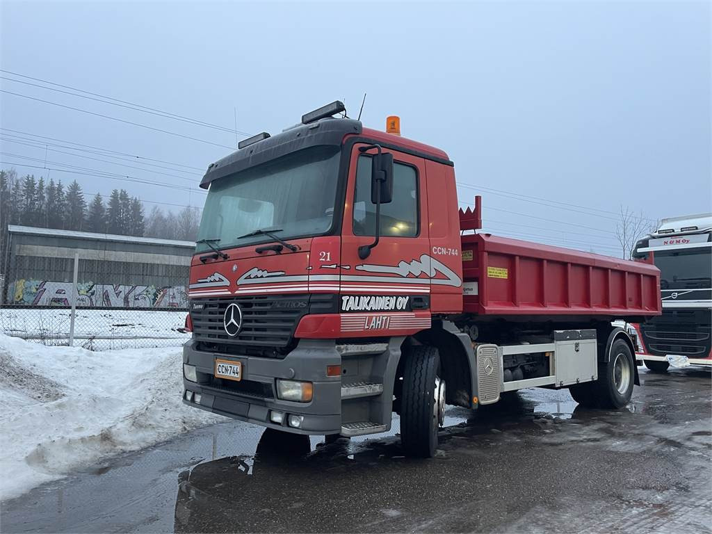 Mercedes-Benz Actros 1835L - Camion benne: photos 1 Mercedes-Benz Actros 1835L - Camion benne: photos 1