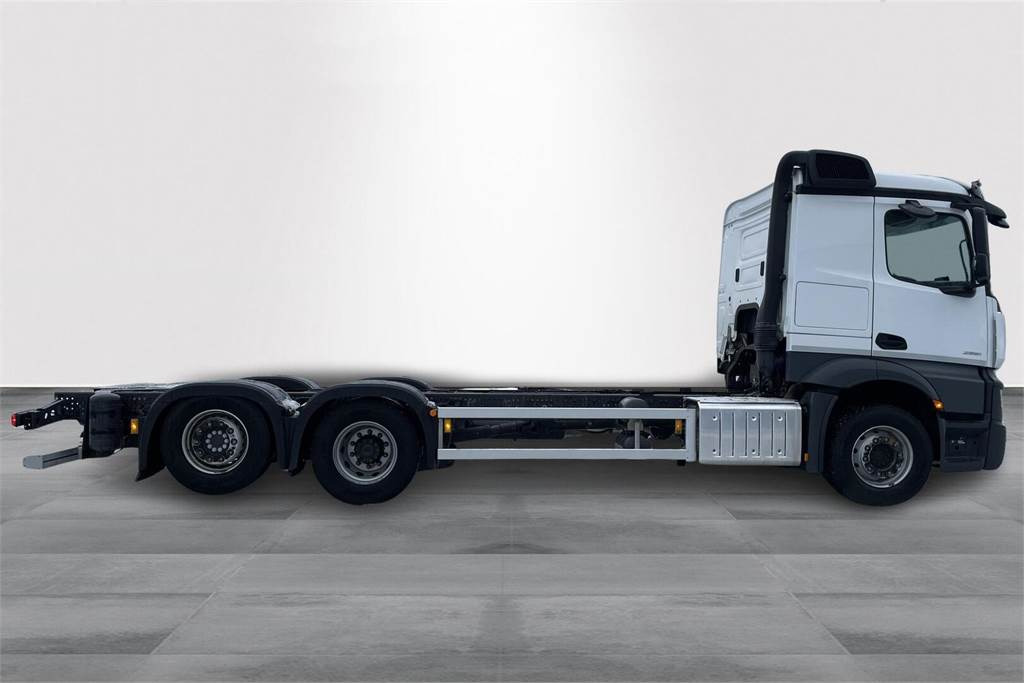 Châssis cabine Mercedes-Benz Actros 2551L 6x2 alusta: photos 6