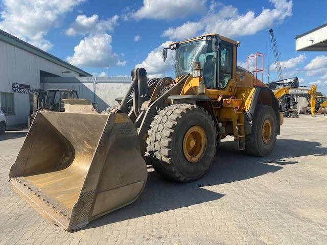 Volvo L 150 H MIETE / RENTAL (12005507) - Chargeuse sur pneus: photos 2 Volvo L 150 H MIETE / RENTAL (12005507) - Chargeuse sur pneus: photos 2
