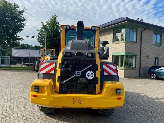 Volvo L 90 H MIETE / RENTAL (12002215) - Chargeuse sur pneus: photos 4 Volvo L 90 H MIETE / RENTAL (12002215) - Chargeuse sur pneus: photos 4