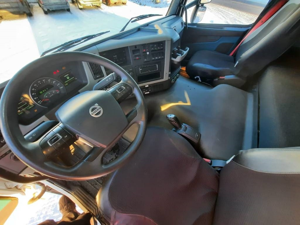 Camion porte-conteneur/ Caisse mobile Volvo FM-13: photos 6