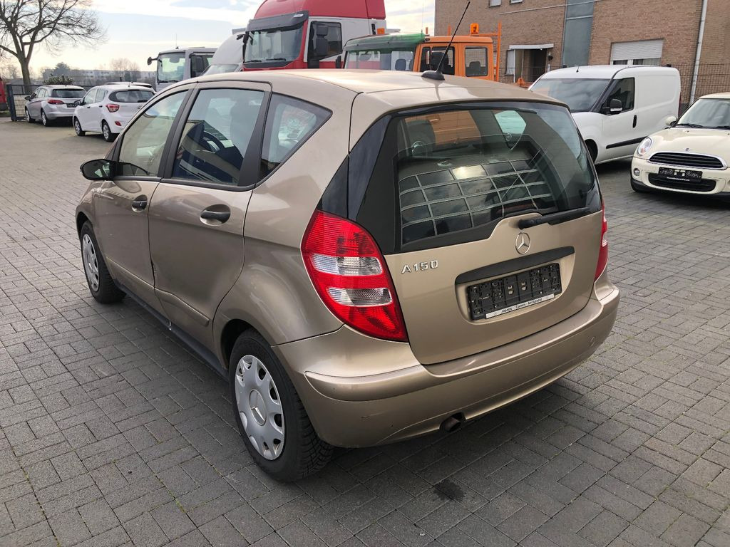 Mercedes-Benz A 150 A -Klasse A 150 - Voiture: photos 3 Mercedes-Benz A 150 A -Klasse A 150 - Voiture: photos 3