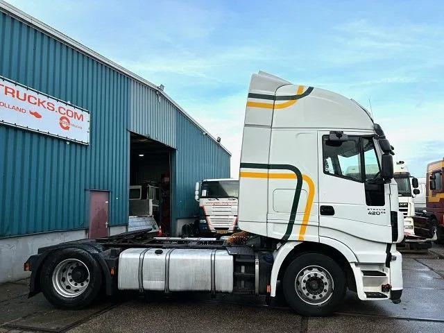 Iveco Stralis 440.42 /TP HIGH-WAY (EURO 6 / AUTOMATIC GEARBOX / 2x TANK / FRIDGE / AIRCONDITIONING / ETC.) - Tracteur routier: photos 4 Iveco Stralis 440.42 /TP HIGH-WAY (EURO 6 / AUTOMATIC GEARBOX / 2x TANK / FRIDGE / AIRCONDITIONING / ETC.) - Tracteur routier: photos 4