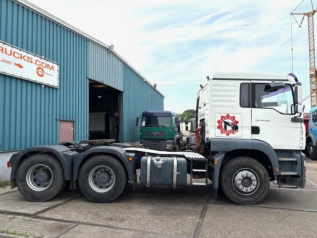 MAN TGA 33.460 BBS FULL STEEL SUSPENSION (ZF16 MANUAL GEARBOX / RETARDER / 13.000 KG. REDUCTION AXLES / HYDRAULIC KIT / AIRCONDITION - Tracteur routier: photos 4 MAN TGA 33.460 BBS FULL STEEL SUSPENSION (ZF16 MANUAL GEARBOX / RETARDER / 13.000 KG. REDUCTION AXLES / HYDRAULIC KIT / AIRCONDITION - Tracteur routier: photos 4