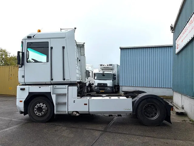 Renault Magnum AE 440 E-TECH (MACK ENGINE / ZF16 MANUAL GEARBOX / ZF-INTARDER / P.T.O. / AIRCONDITIONING / ETC.) - Tracteur routier: photos 5 Renault Magnum AE 440 E-TECH (MACK ENGINE / ZF16 MANUAL GEARBOX / ZF-INTARDER / P.T.O. / AIRCONDITIONING / ETC.) - Tracteur routier: photos 5