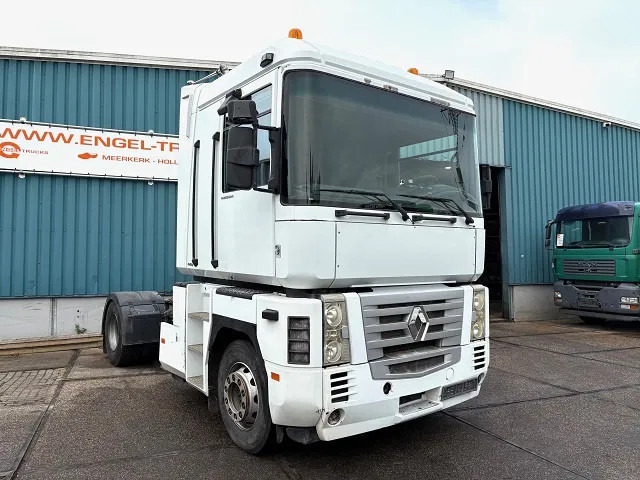 Renault Magnum AE 440 E-TECH (MACK ENGINE / ZF16 MANUAL GEARBOX / ZF-INTARDER / P.T.O. / AIRCONDITIONING / ETC.) - Tracteur routier: photos 2 Renault Magnum AE 440 E-TECH (MACK ENGINE / ZF16 MANUAL GEARBOX / ZF-INTARDER / P.T.O. / AIRCONDITIONING / ETC.) - Tracteur routier: photos 2
