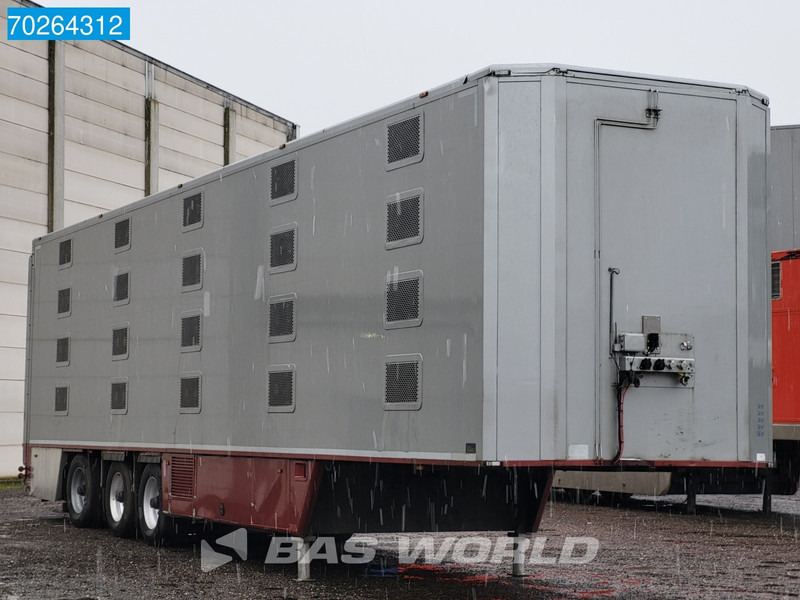 CUPPERS LVO-12-27 ASL 4 Decks 133m2 Ventilation Steering Axle TÜV 10/25 - Semi-remorque bétaillère: photos 3 CUPPERS LVO-12-27 ASL 4 Decks 133m2 Ventilation Steering Axle TÜV 10/25 - Semi-remorque bétaillère: photos 3