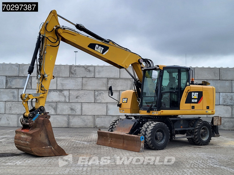 Caterpillar M316 F M316F OUTRIGGERS + BLADE - Pelle sur pneus: photos 2 Caterpillar M316 F M316F OUTRIGGERS + BLADE - Pelle sur pneus: photos 2