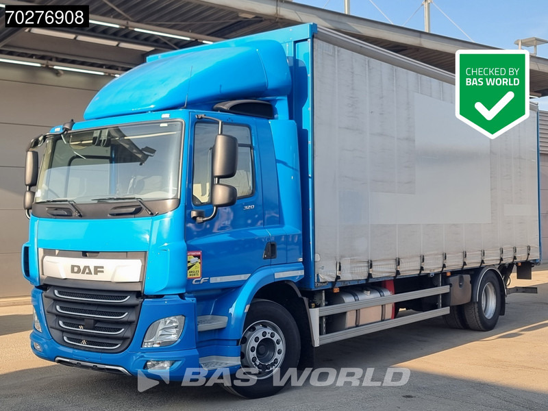 DAF CF 320 4X2 19tonner Automatic 2.500kg Tailgate ACC Euro 6 - Camion à rideaux coulissants: photos 1 DAF CF 320 4X2 19tonner Automatic 2.500kg Tailgate ACC Euro 6 - Camion à rideaux coulissants: photos 1