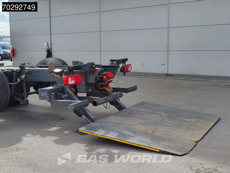 Crédit-bail de DAF XF 530 XF 6X2 2000kg Ladebordwand Lift+Steering-Axle Navi ACC Euro 6 DAF XF 530 XF 6X2 2000kg Ladebordwand Lift+Steering-Axle Navi ACC Euro 6: photos 14