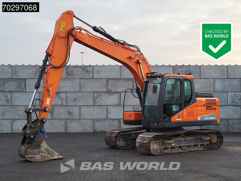 Doosan DX140 LC-5 - Pelle sur chenille: photos 1 Doosan DX140 LC-5 - Pelle sur chenille: photos 1
