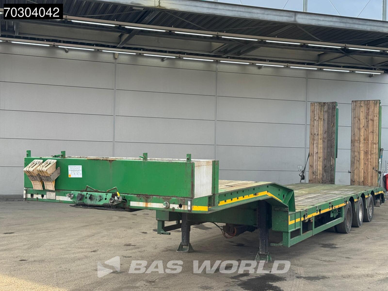 Faymonville STN-3AU 3 axles Steering Axle Extendable - Semi-remorque surbaissé: photos 5 Faymonville STN-3AU 3 axles Steering Axle Extendable - Semi-remorque surbaissé: photos 5