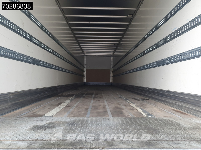 Semi-remorque fourgon Fruehauf 3 axles Liftachse: photos 10