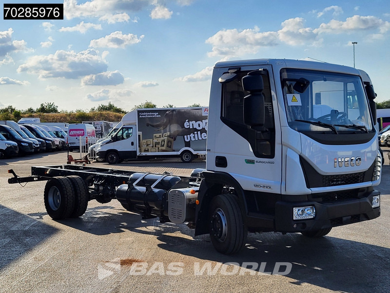 Iveco 120-210L 4X2 NEW 12tons chassis! CNG Engine Manual TELMA Retarder Euro 6 - Châssis cabine: photos 3 Iveco 120-210L 4X2 NEW 12tons chassis! CNG Engine Manual TELMA Retarder Euro 6 - Châssis cabine: photos 3