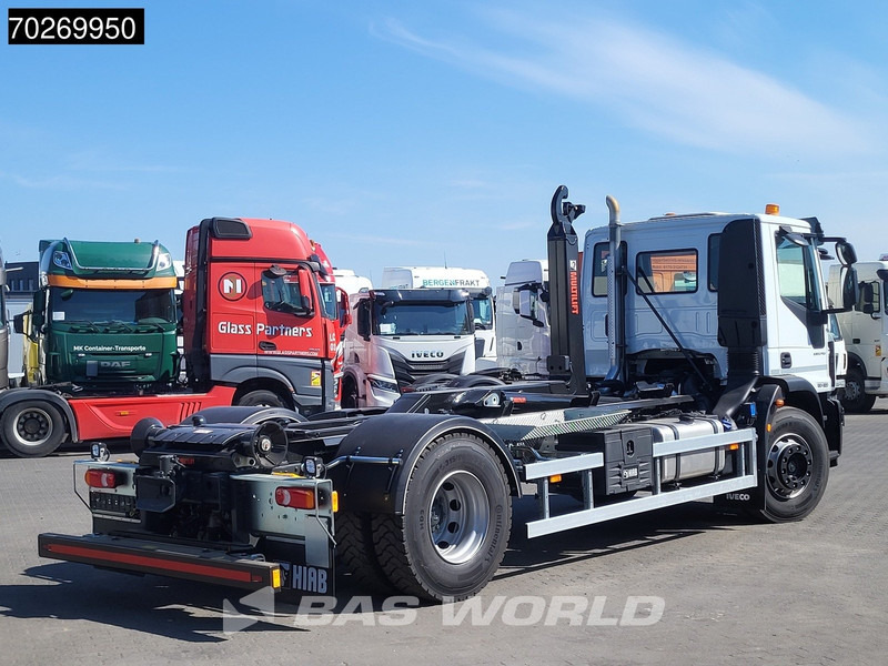 Iveco Eurocargo 180E320 4X2 NEW! 14tons Hiab Multilift ULT14S51 ACC Euro 6 - Camion ampliroll: photos 5 Iveco Eurocargo 180E320 4X2 NEW! 14tons Hiab Multilift ULT14S51 ACC Euro 6 - Camion ampliroll: photos 5