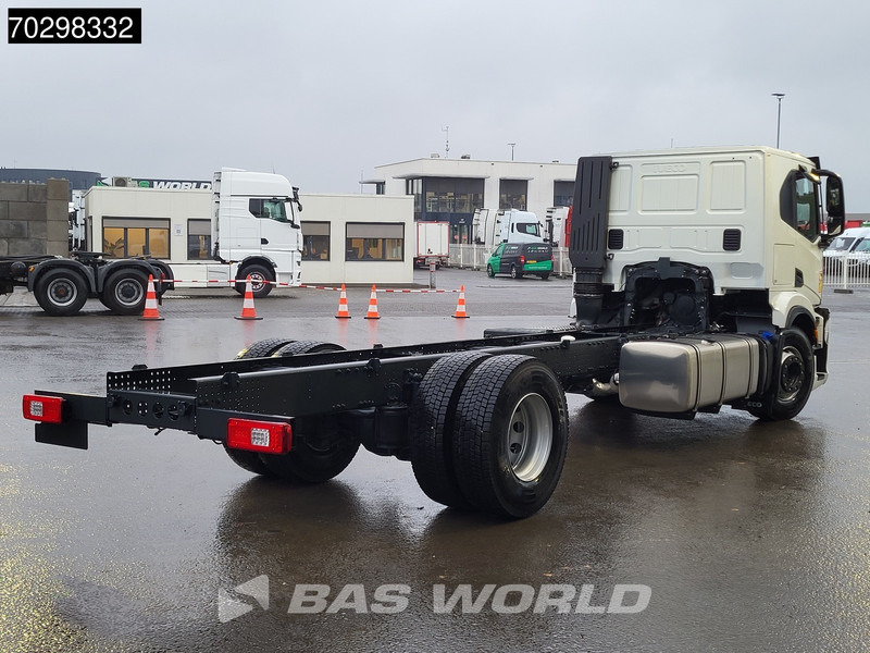 Iveco S-Way 340 4X2 NEW chassis! Automatic Navi ACC LED Euro 6 - Châssis cabine: photos 5 Iveco S-Way 340 4X2 NEW chassis! Automatic Navi ACC LED Euro 6 - Châssis cabine: photos 5