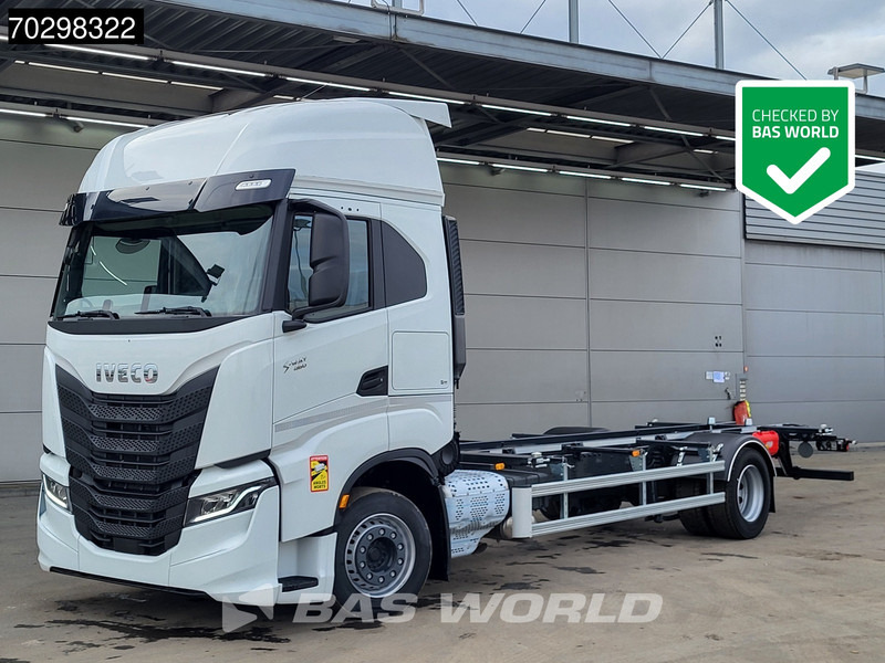 Iveco S-Way 460 4X2 New! BDF Navi ACC LED Euro 6 - Camion porte-conteneur/ Caisse mobile: photos 1 Iveco S-Way 460 4X2 New! BDF Navi ACC LED Euro 6 - Camion porte-conteneur/ Caisse mobile: photos 1