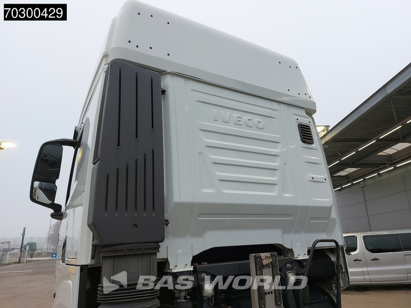 Iveco S-Way 510 6X2 BDF Retarder Air suspension Lift-Axle Automatic Euro 6 - Camion porte-conteneur/ Caisse mobile: photos 5 Iveco S-Way 510 6X2 BDF Retarder Air suspension Lift-Axle Automatic Euro 6 - Camion porte-conteneur/ Caisse mobile: photos 5