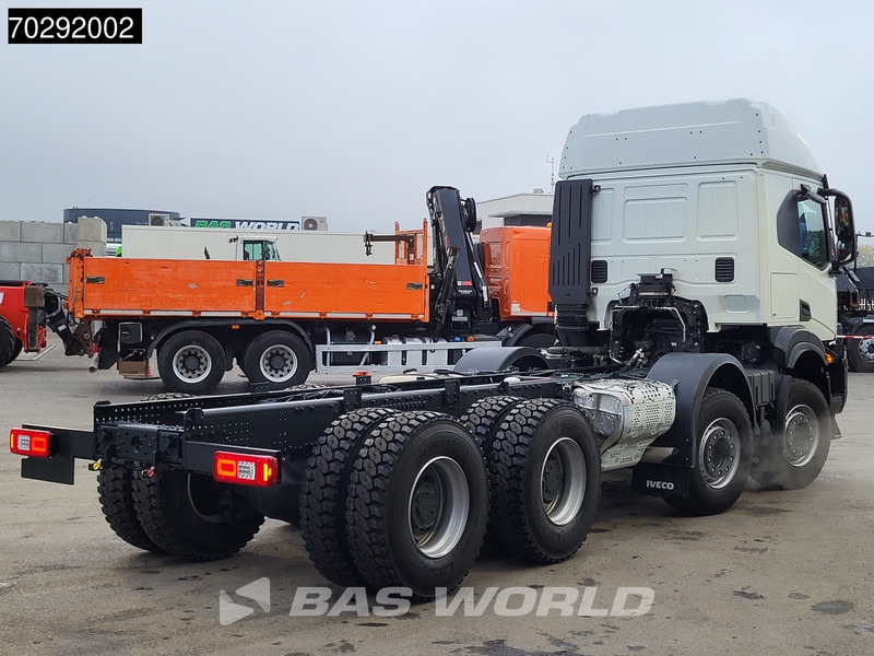 Iveco T-Way 510 8X4 NEW chassis! Retarder Big-Axle Steelsuspension LED Automatic Euro 6 - Châssis cabine: photos 5 Iveco T-Way 510 8X4 NEW chassis! Retarder Big-Axle Steelsuspension LED Automatic Euro 6 - Châssis cabine: photos 5