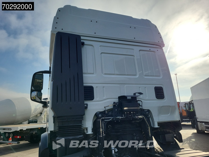 Iveco T-Way 510 8X4 New! Retarder Big-Axle Steelsuspension Automatic LED Euro 6 - Châssis cabine: photos 5 Iveco T-Way 510 8X4 New! Retarder Big-Axle Steelsuspension Automatic LED Euro 6 - Châssis cabine: photos 5