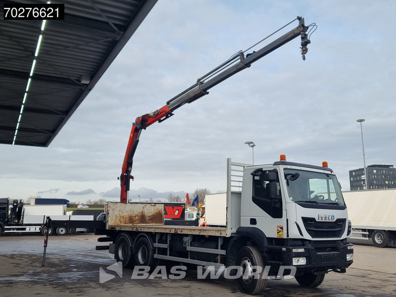 Iveco Trakker 360 6X4 Palfinger PK17.001 SLD Remote Steelsuspension Big-Axle - Camion plateau, Camion grue: photos 3 Iveco Trakker 360 6X4 Palfinger PK17.001 SLD Remote Steelsuspension Big-Axle - Camion plateau, Camion grue: photos 3