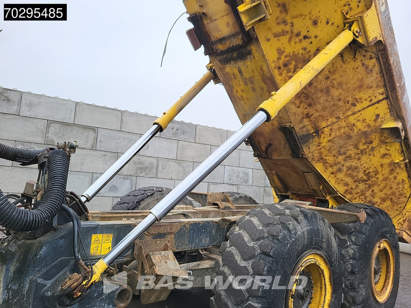 Tombereau articulé Komatsu HM300-2: photos 11