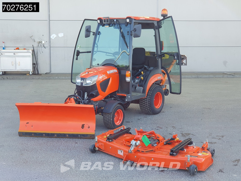 Kubota BX231 D-C C10 4X4 4x4 - INCL ATTACHMENTS - Tracteur agricole: photos 5 Kubota BX231 D-C C10 4X4 4x4 - INCL ATTACHMENTS - Tracteur agricole: photos 5