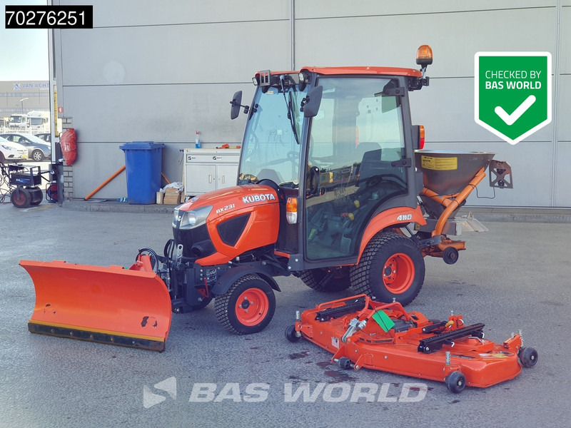 Kubota BX231 D-C C10 4X4 4x4 - INCL ATTACHMENTS - Tracteur agricole: photos 1 Kubota BX231 D-C C10 4X4 4x4 - INCL ATTACHMENTS - Tracteur agricole: photos 1