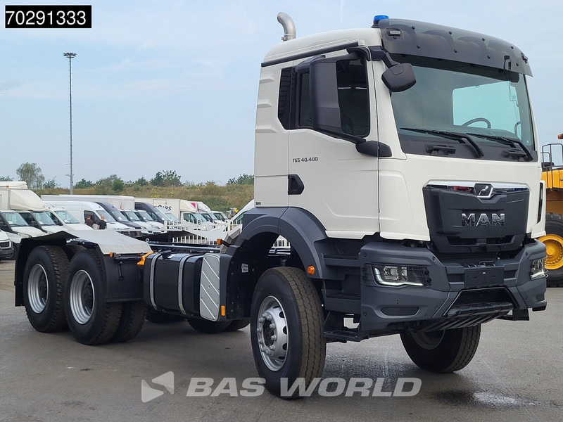 MAN TGS 40.400 6X4 NEW 6x4 chassis PTO Preparation Steelsuspension Big-Axle Automatic Euro 2 - Châssis cabine: photos 3 MAN TGS 40.400 6X4 NEW 6x4 chassis PTO Preparation Steelsuspension Big-Axle Automatic Euro 2 - Châssis cabine: photos 3