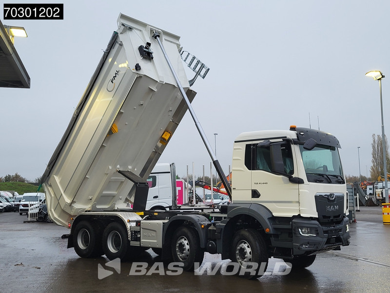MAN TGS 41.440 8X4 NEW! 20m3 KH Kipper Steelsuspension Big-Axle Automatic Euro 6 - Camion benne: photos 3 MAN TGS 41.440 8X4 NEW! 20m3 KH Kipper Steelsuspension Big-Axle Automatic Euro 6 - Camion benne: photos 3