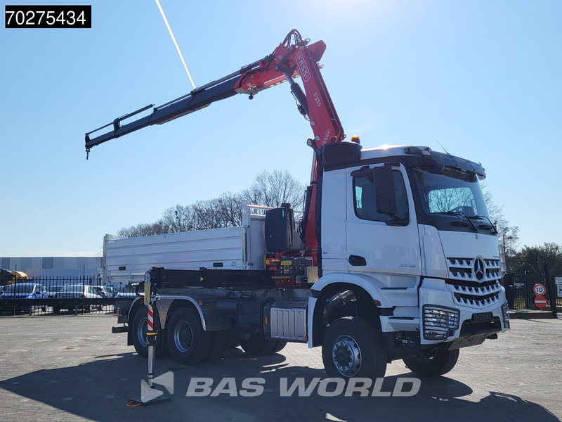 Mercedes-Benz Arocs 3348 6X6 Fassi F255A.2.24 xe-dynamic Kran Dreiseitenkipper Navi Euro 6 - Camion benne, Camion grue: photos 3 Mercedes-Benz Arocs 3348 6X6 Fassi F255A.2.24 xe-dynamic Kran Dreiseitenkipper Navi Euro 6 - Camion benne, Camion grue: photos 3