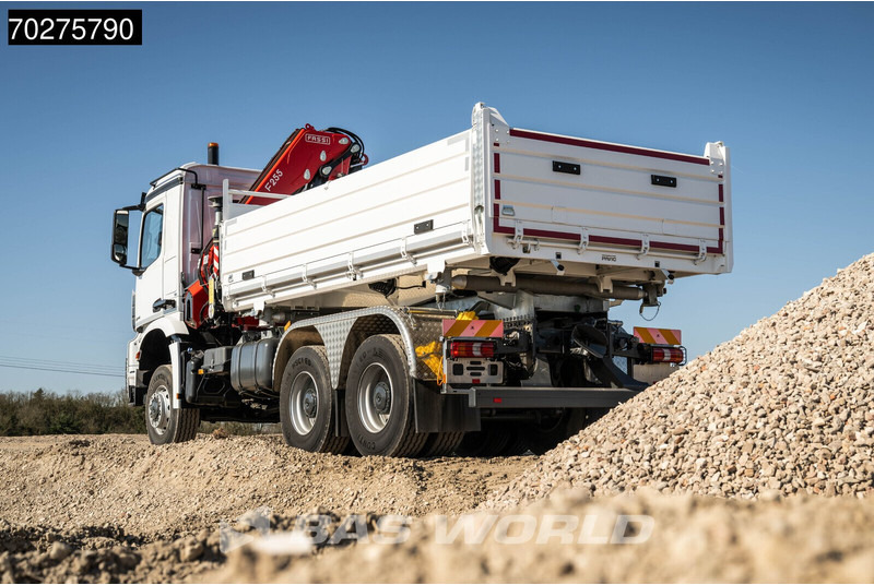 Mercedes-Benz Arocs 3348 6X6 Full Steel Retarder Fassi 25T/M Crane Kran Euro 6 - Camion benne, Camion grue: photos 5 Mercedes-Benz Arocs 3348 6X6 Full Steel Retarder Fassi 25T/M Crane Kran Euro 6 - Camion benne, Camion grue: photos 5