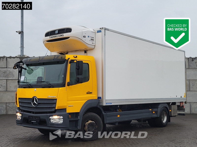 Mercedes-Benz Atego 1524 Atego 4X2 16tons Thermo King T-1200R Cooler Automatic 1500kg Ladebordwand - Camion frigorifique: photos 1 Mercedes-Benz Atego 1524 Atego 4X2 16tons Thermo King T-1200R Cooler Automatic 1500kg Ladebordwand - Camion frigorifique: photos 1