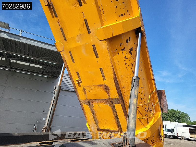 Renault Kerax 420 6X4 Retarder Kipper Full Steel Big Axle Euro 3 - Camion benne: photos 5 Renault Kerax 420 6X4 Retarder Kipper Full Steel Big Axle Euro 3 - Camion benne: photos 5