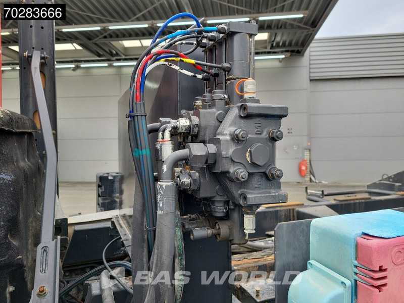 Renault Kerax 430 8X4 16m3 Forez Bennes tipper Full Steel Big-Axle Automatic Euro 5 - Camion benne: photos 2 Renault Kerax 430 8X4 16m3 Forez Bennes tipper Full Steel Big-Axle Automatic Euro 5 - Camion benne: photos 2