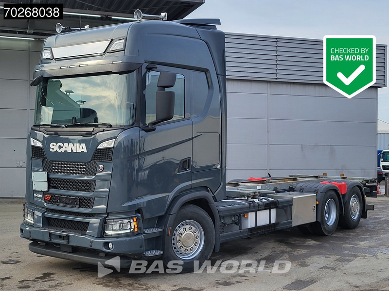 Scania S540 6X2 Highline 2x Tanks Retarder Highline Euro 6 - Camion porte-conteneur/ Caisse mobile: photos 1 Scania S540 6X2 Highline 2x Tanks Retarder Highline Euro 6 - Camion porte-conteneur/ Caisse mobile: photos 1