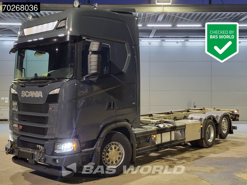 Scania S540 6X2 Retarder Euro 6 ACC Navi ADR Euro 6 - Camion porte-conteneur/ Caisse mobile: photos 1 Scania S540 6X2 Retarder Euro 6 ACC Navi ADR Euro 6 - Camion porte-conteneur/ Caisse mobile: photos 1